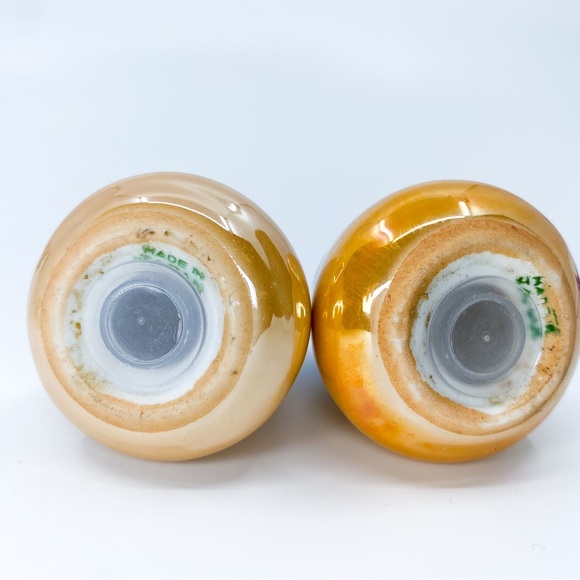 Vintage Lusterware Peach & Blue Ceramic Salt & Pepper Shakers * Made in Japan - Picture 6 of 12